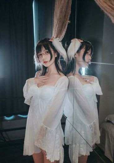 韩国伦理电影漂亮的保姆_1080P高清电影在线