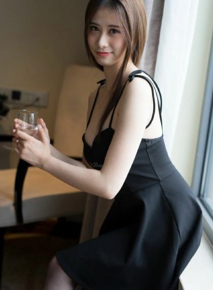 特殊的理发店_JVID性感写真